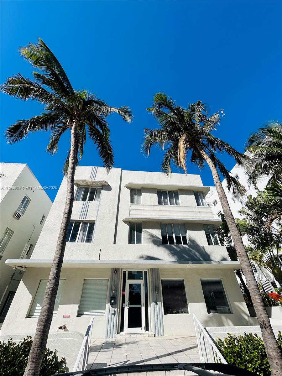 3710 Collins Ave N-200 Property Photo 1