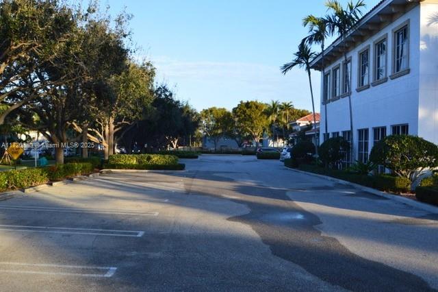 400 N Cypress Dr 6&7 Property Photo 2