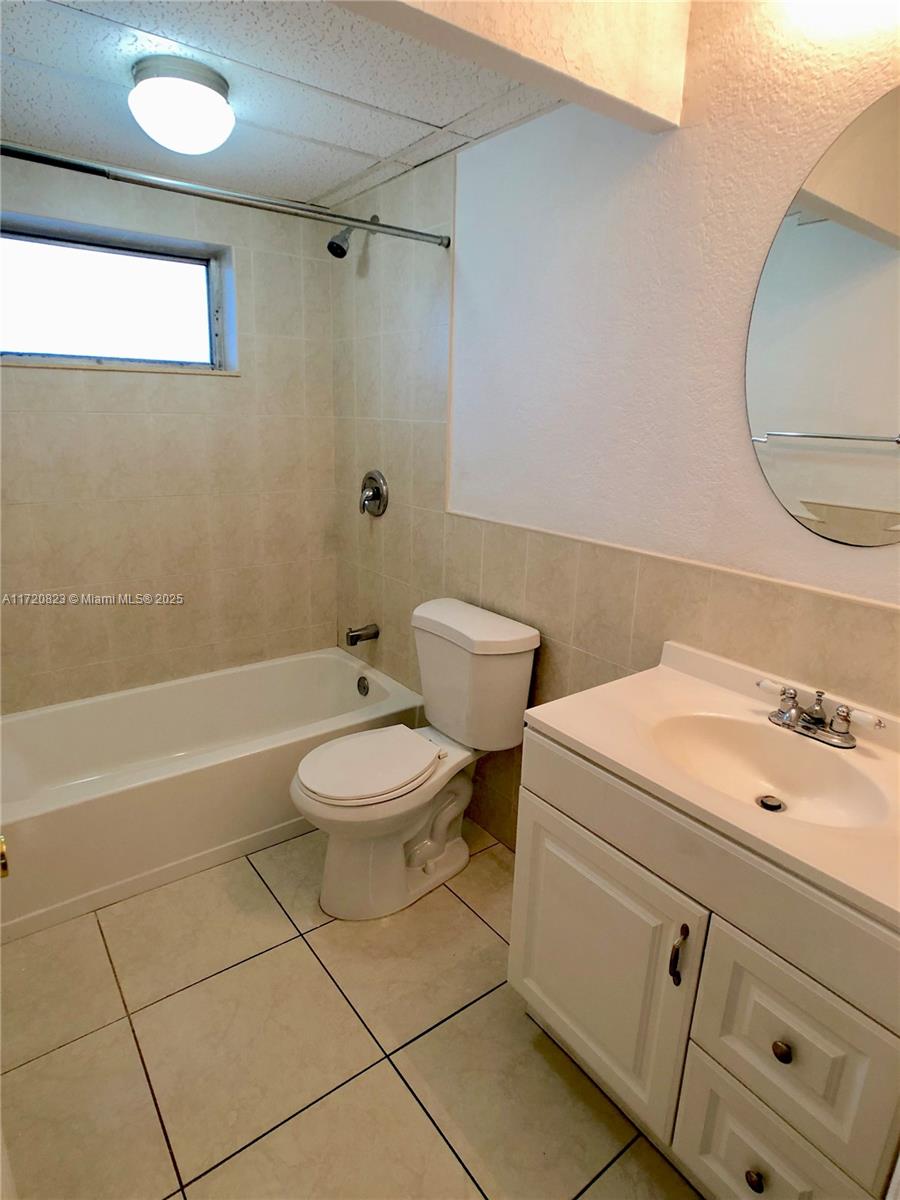 1620 West Ave 603 Property Photo 10