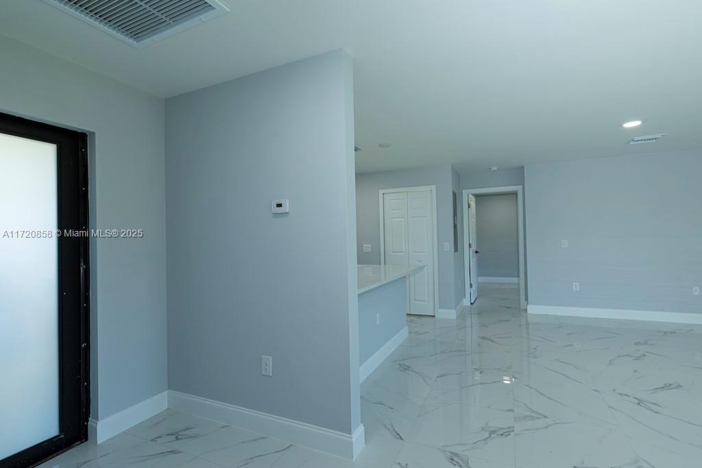 1302 Hibiscus Ave Property Photo 5
