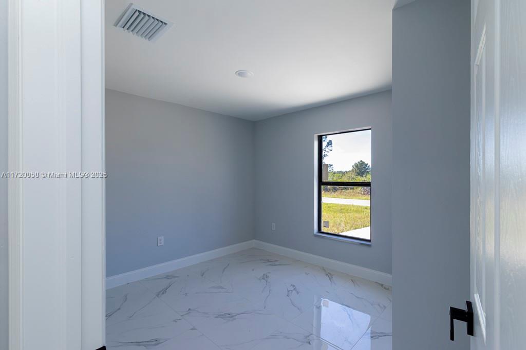 1302 Hibiscus Ave Property Photo 25