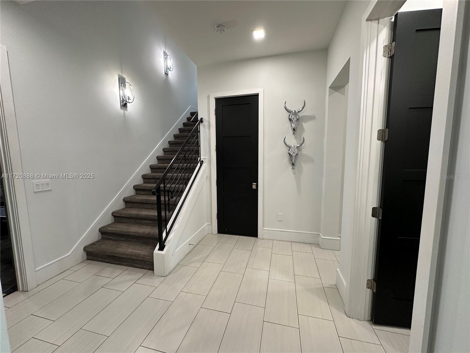 331 Muirfield Loop Property Photo 4
