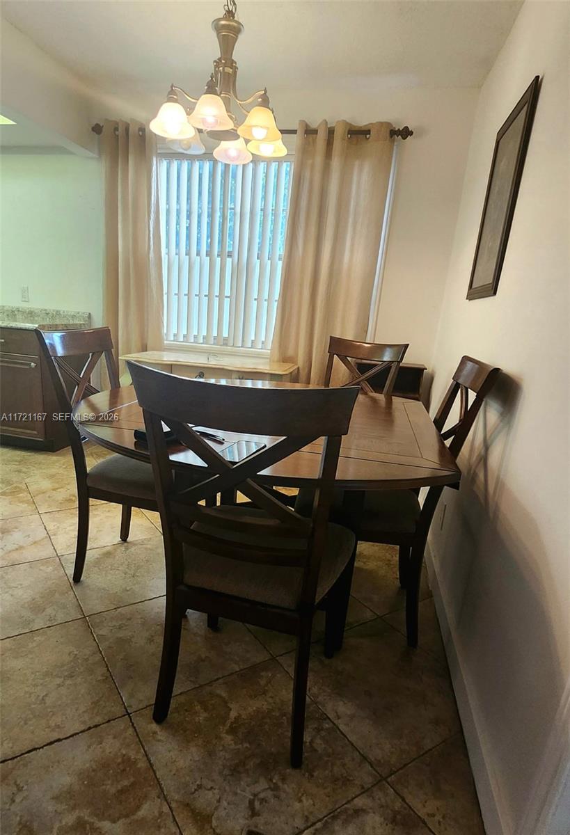 564 Durham T 564 Property Photo 11