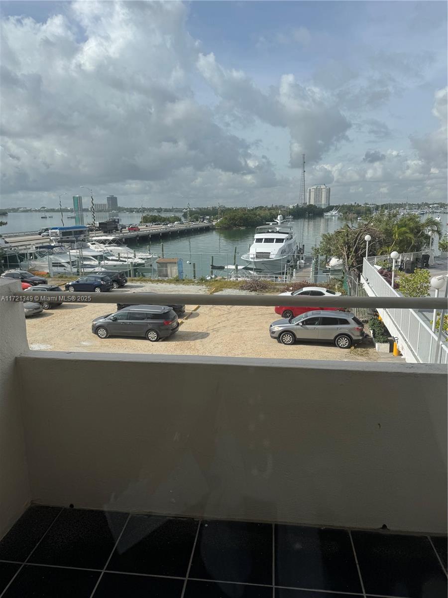 7904 West Dr 204 Property Photo 1