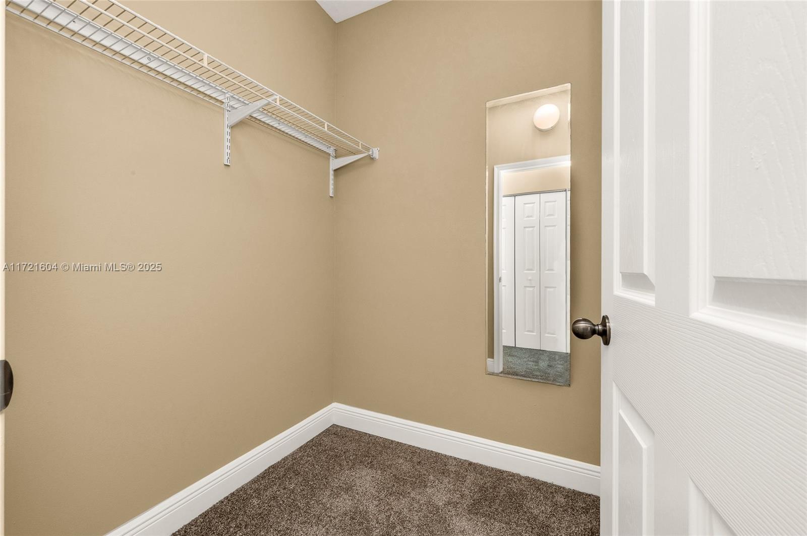 414 Ne 1st Ave 414 Property Photo 11