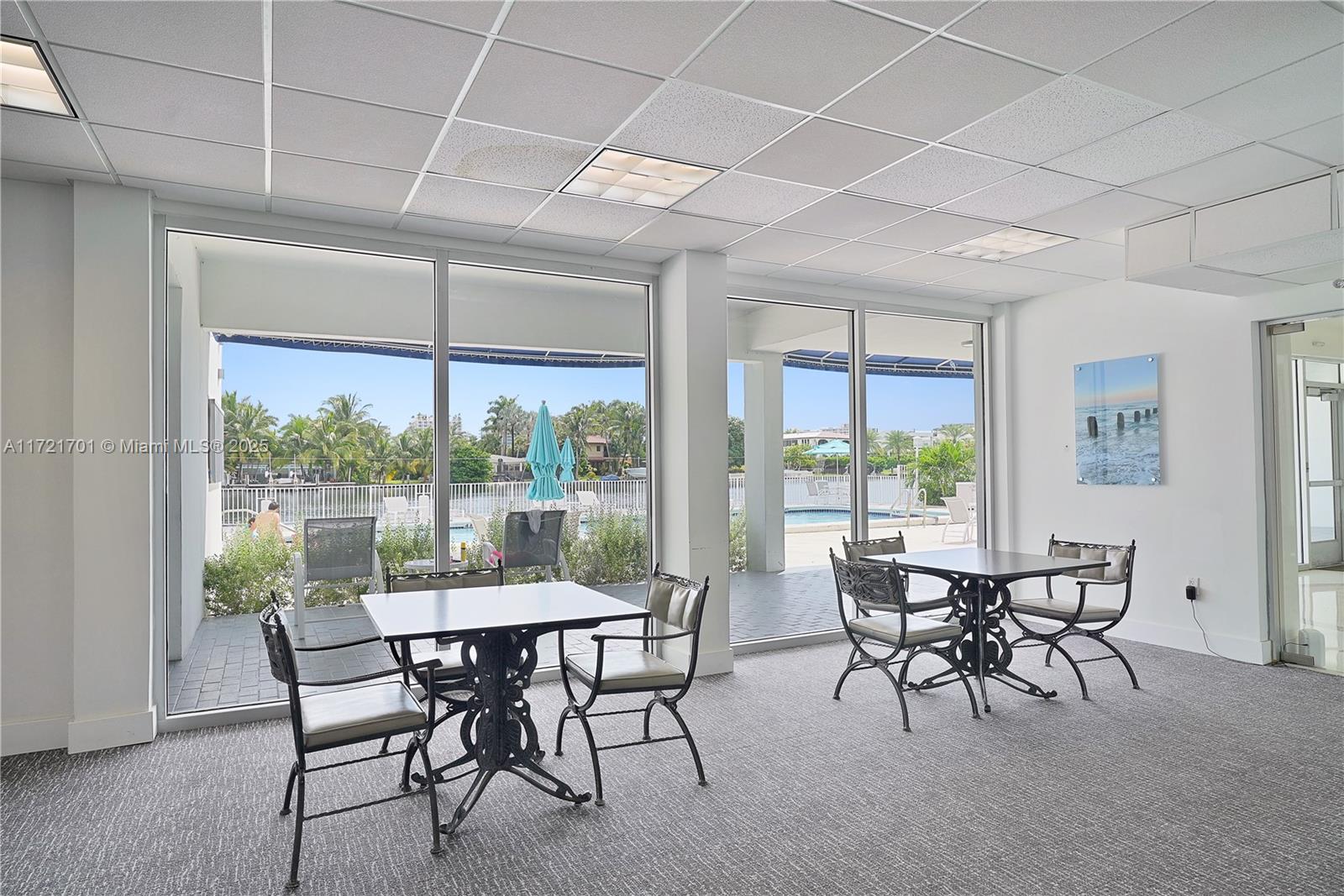 9381 E Bay Harbor Dr 401n Property Photo 11