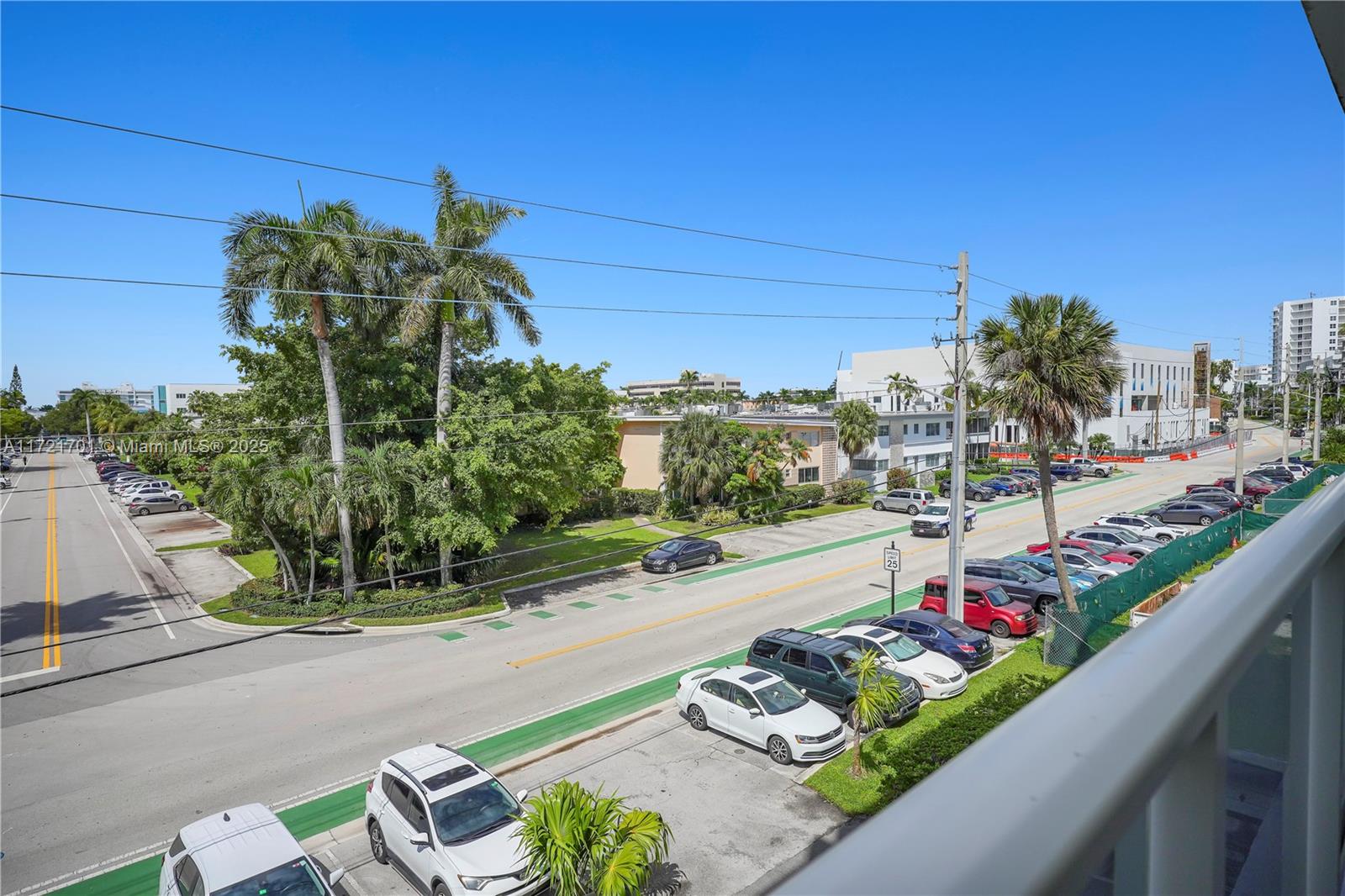9381 E Bay Harbor Dr 401n Property Photo 20