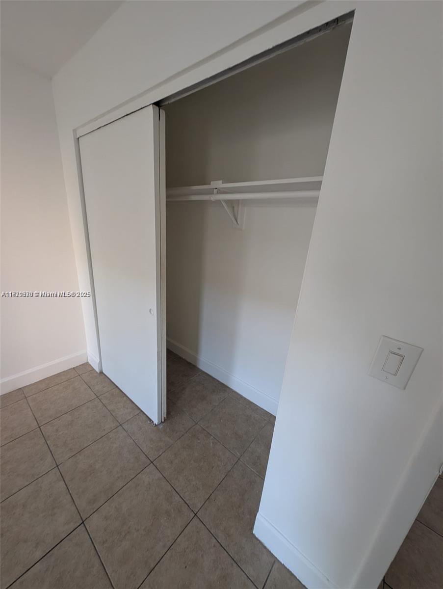 2800 Nw 56th Ave B202 Property Photo 9