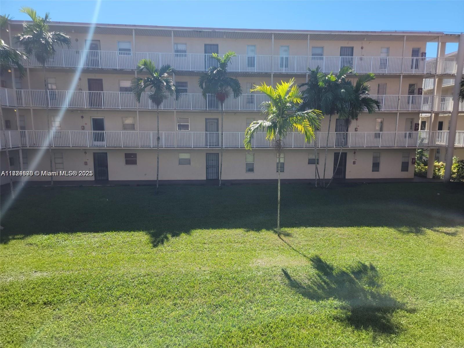 2800 Nw 56th Ave B202 Property Photo 15