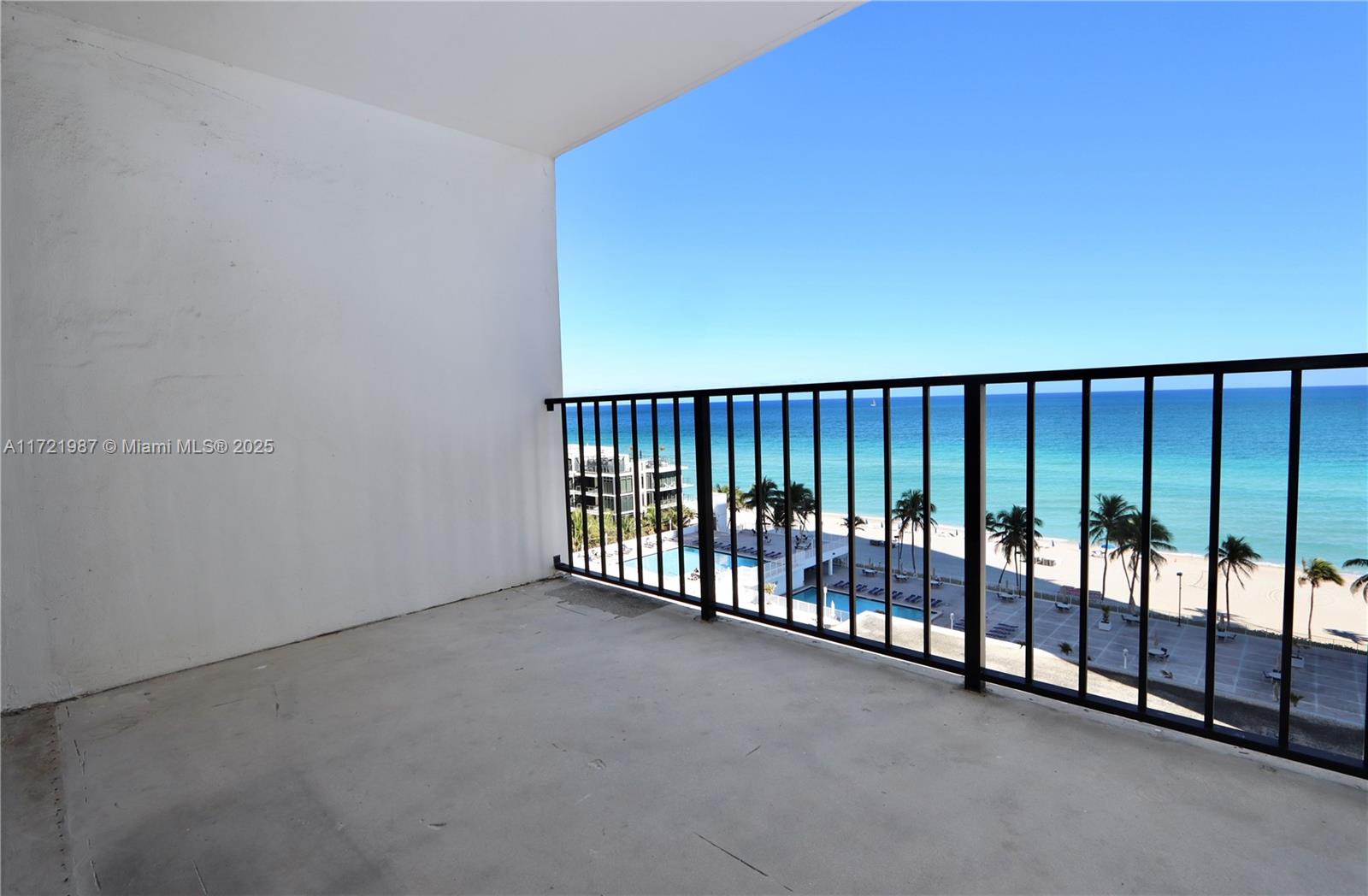 2401 S Ocean Dr 1003 Property Photo 5