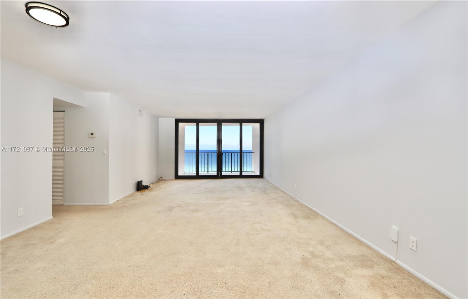 2401 S Ocean Dr 1003 Property Photo 11