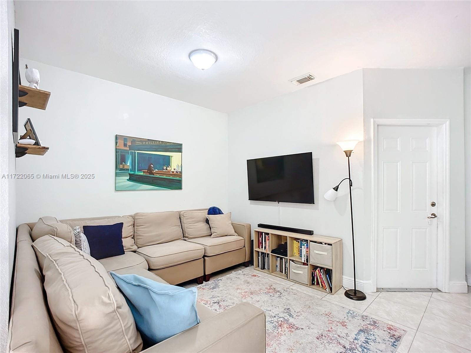 10912 Sw 240th Ln 10912 Property Photo 4