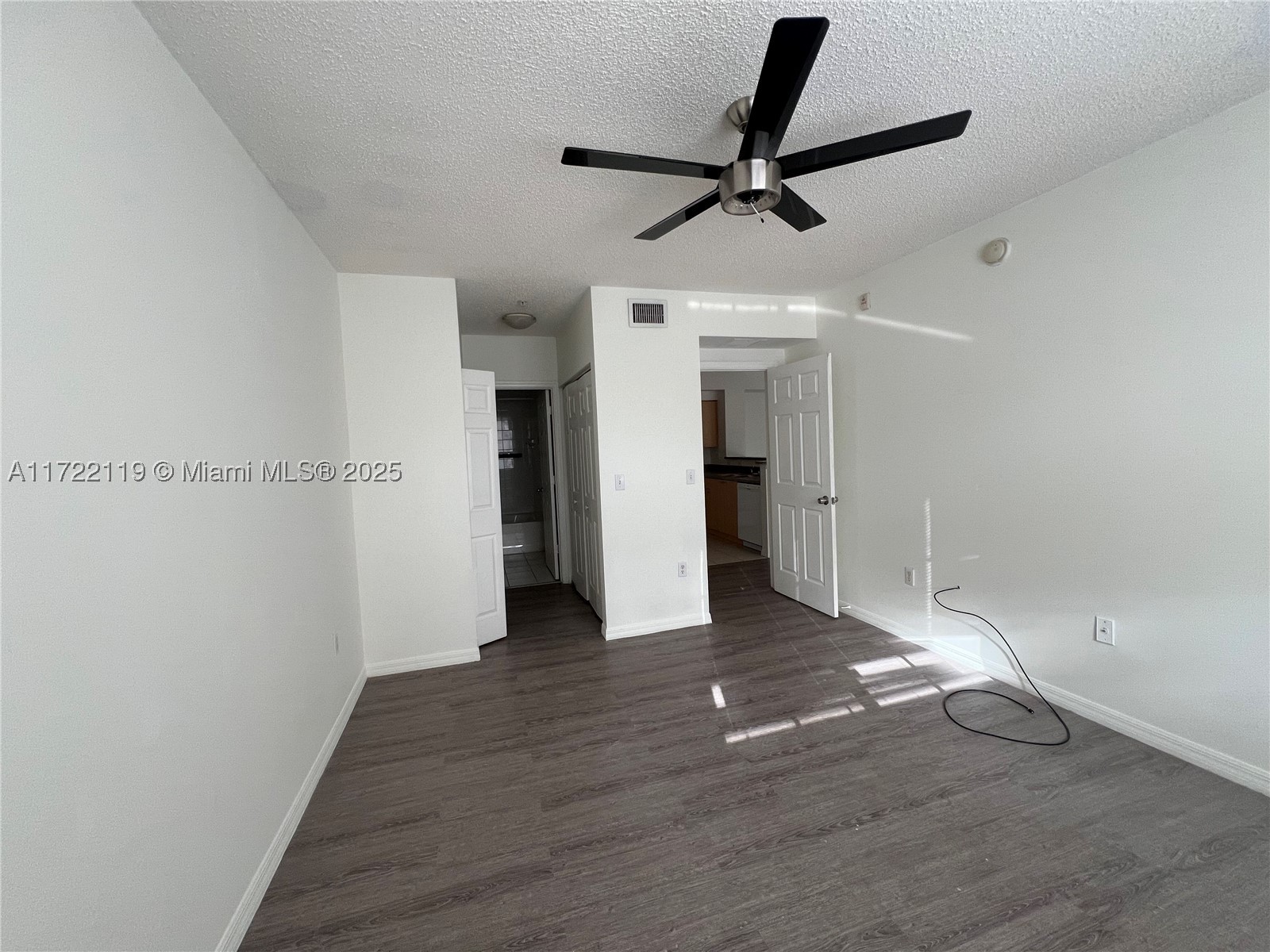 2360 E Preserve Way 305 Property Photo 10