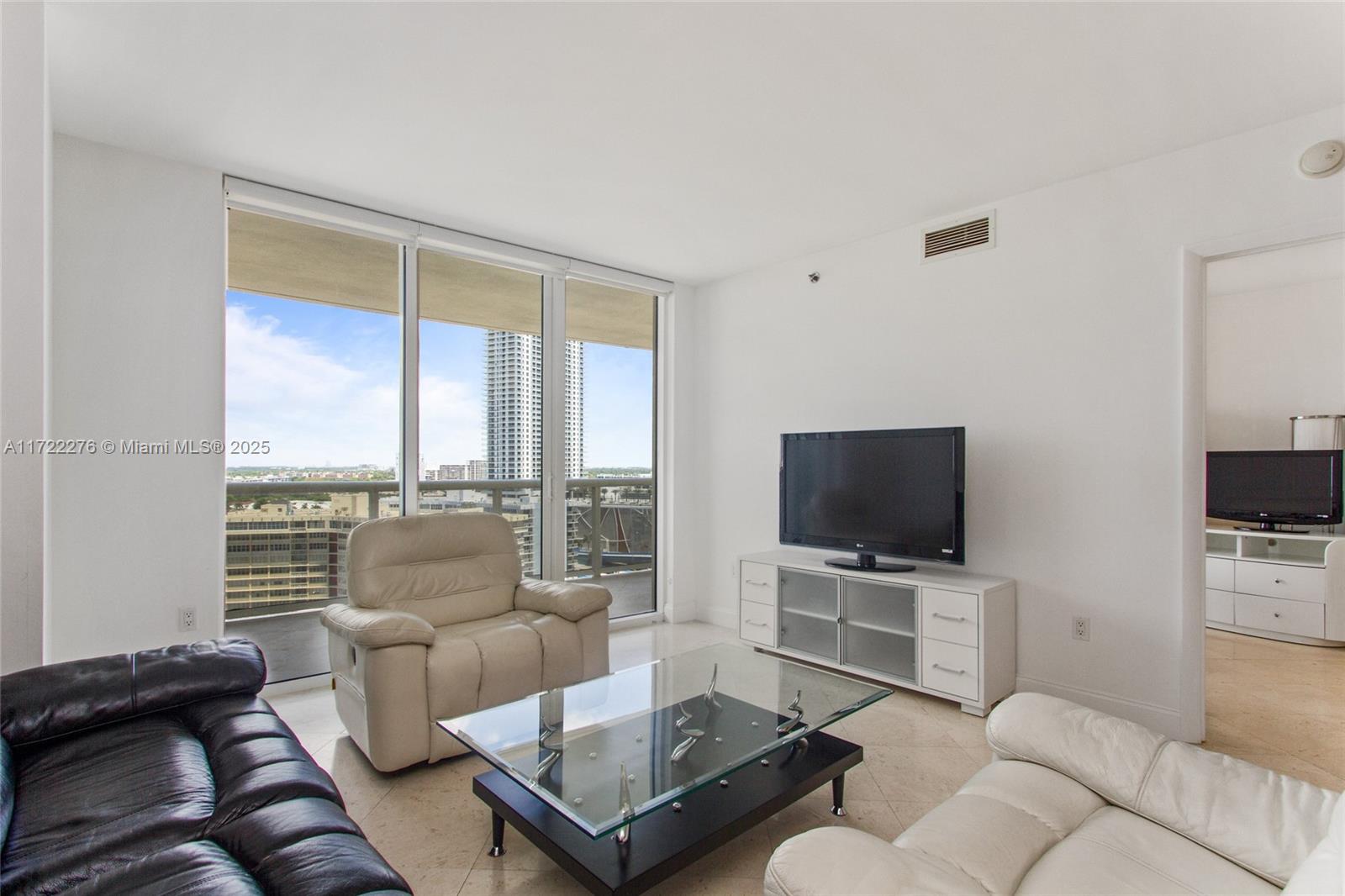1850 S Ocean Dr 1608 Property Photo 15