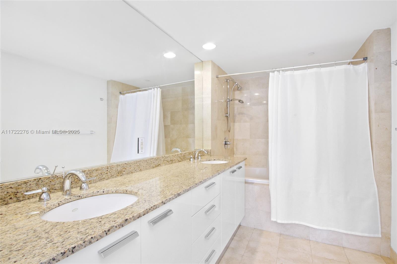 1850 S Ocean Dr 1608 Property Photo 22