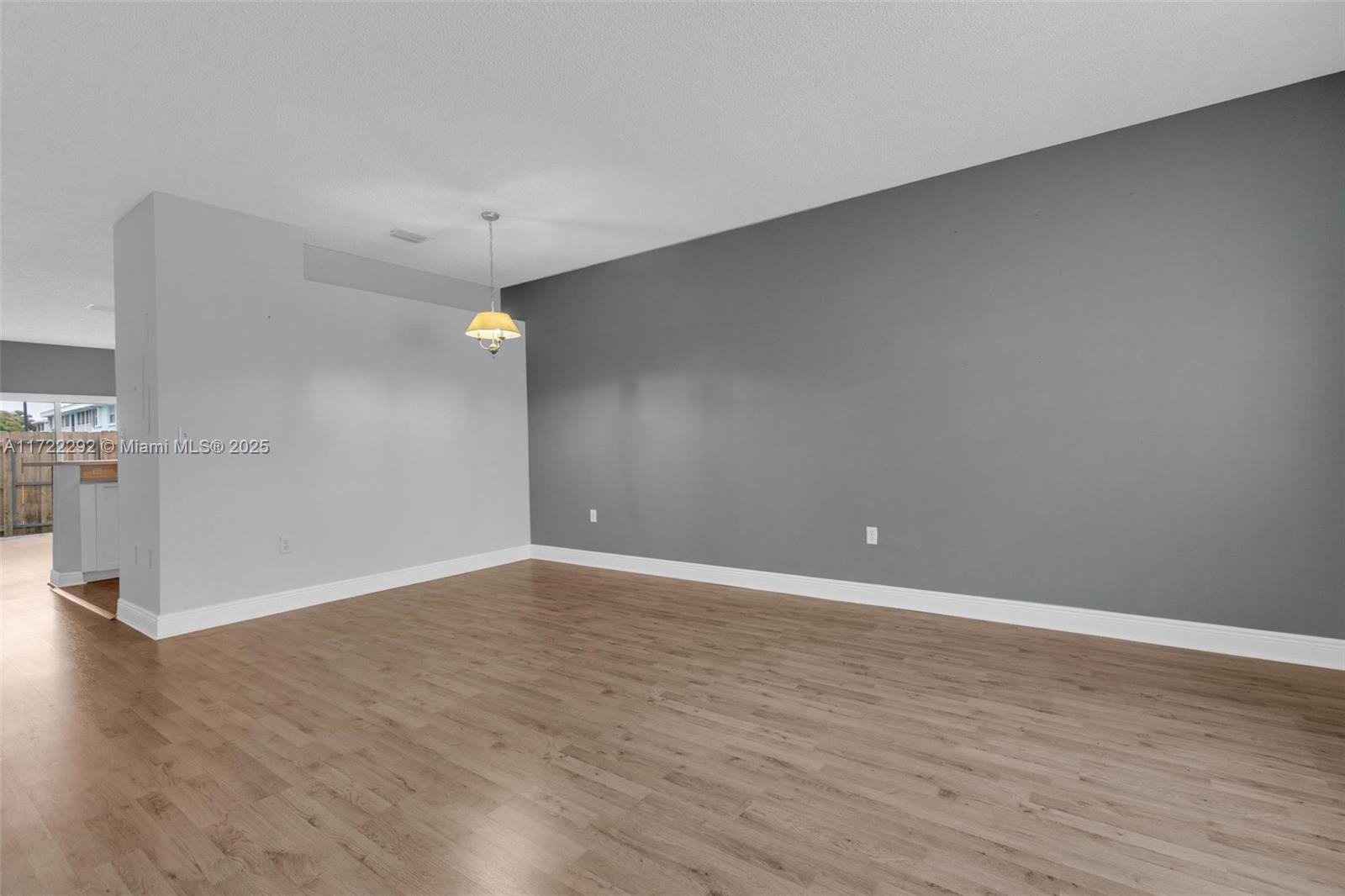2246 Se 26th Ln 2246 Property Photo 6