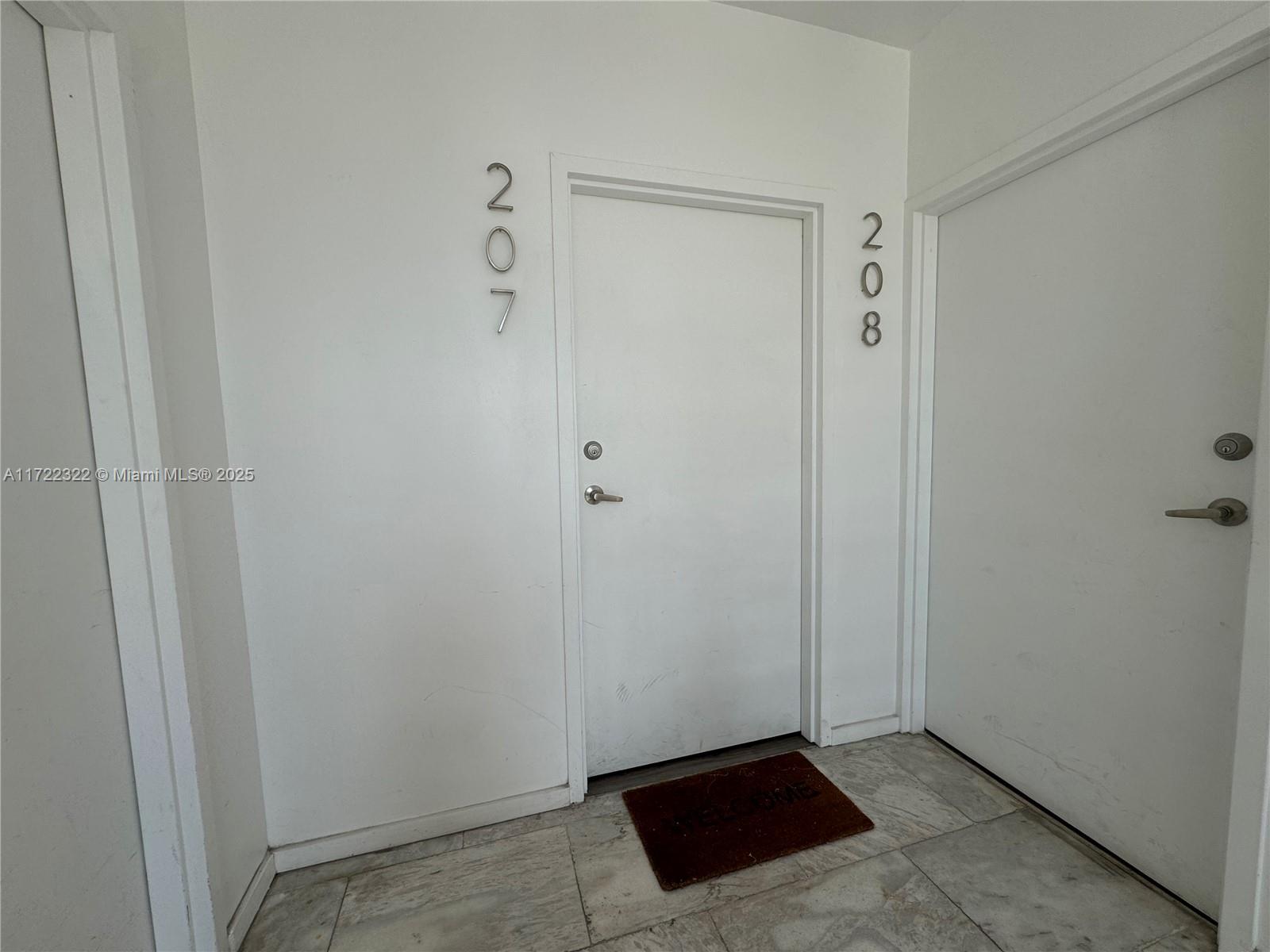810 7 St 207 Property Photo 11