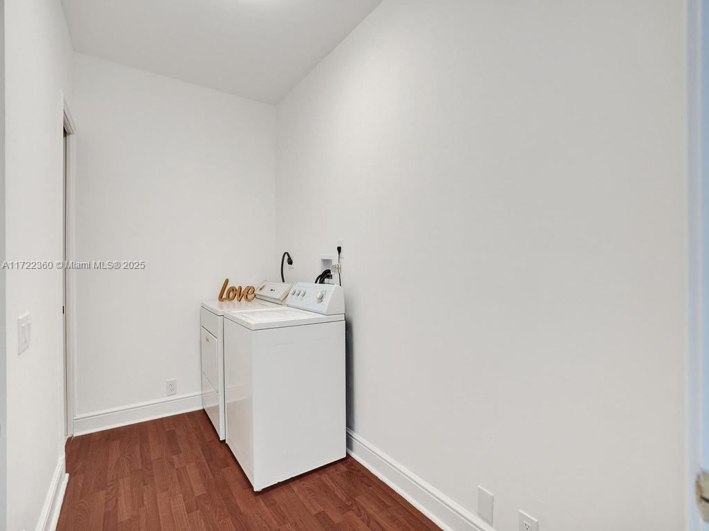 8850 Sw 67th Ct Property Photo 38