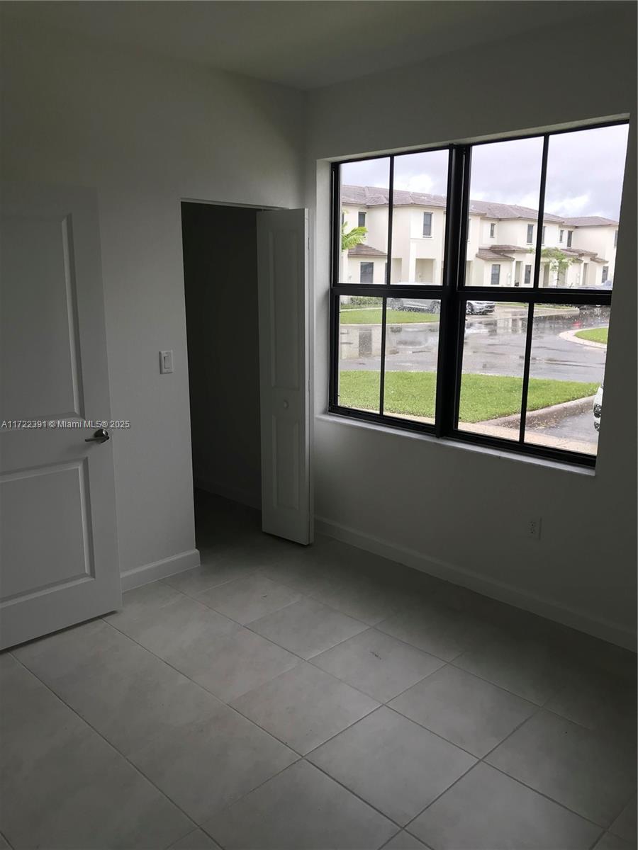 12989 Sw 233rd Ter 12989 Property Photo 3