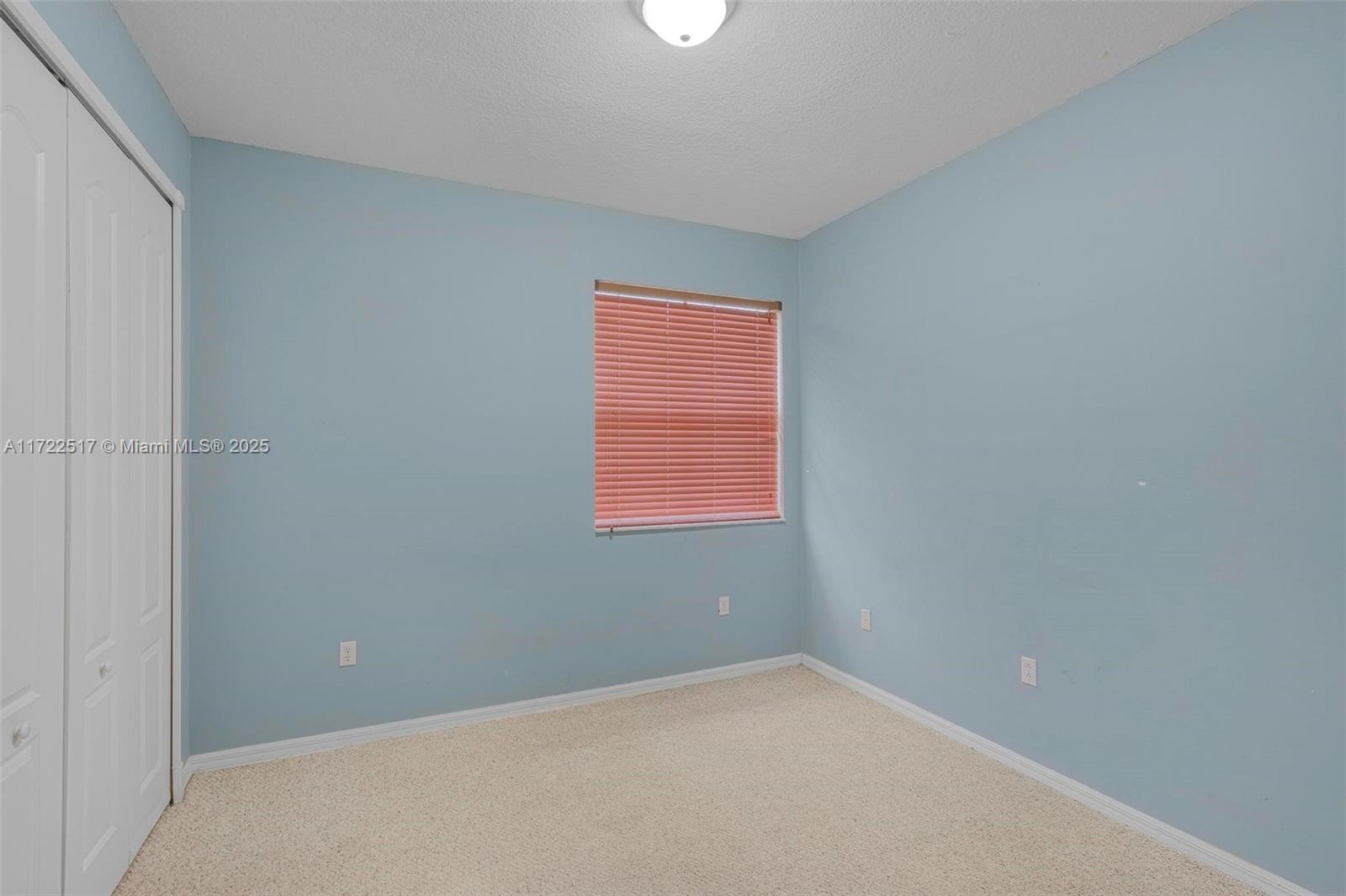 2039 Ne 6th Ct Property Photo 20
