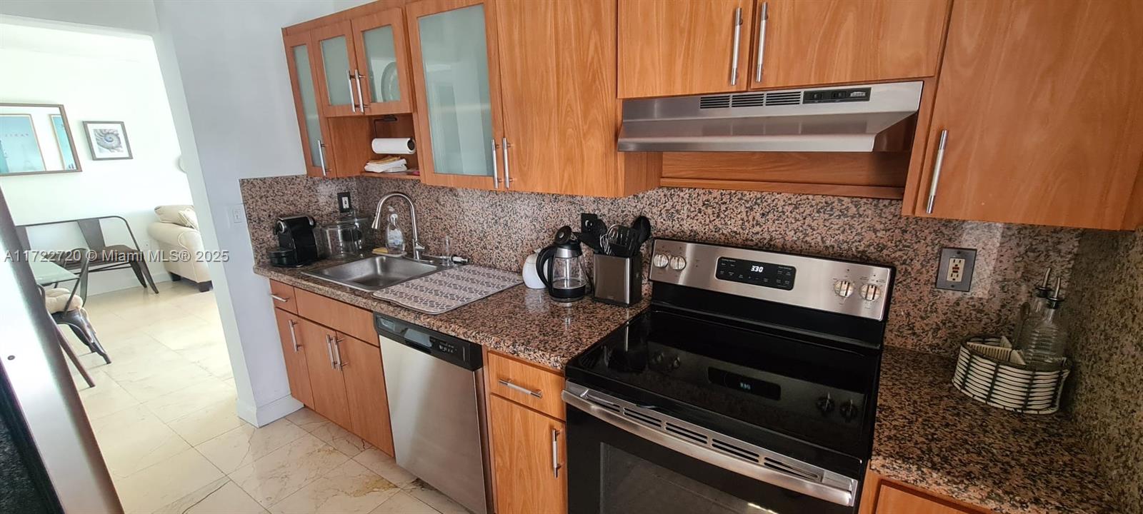 1300 Alton 3 D Property Photo 8