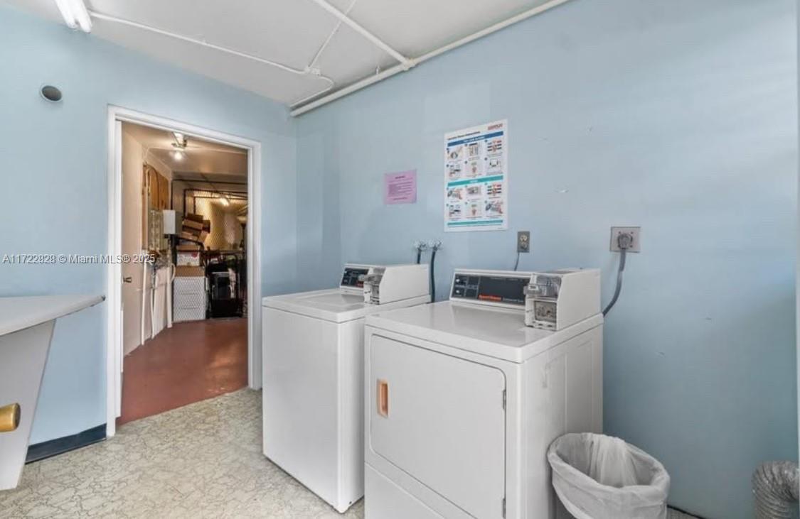 4047 Rexford C C Property Photo 18