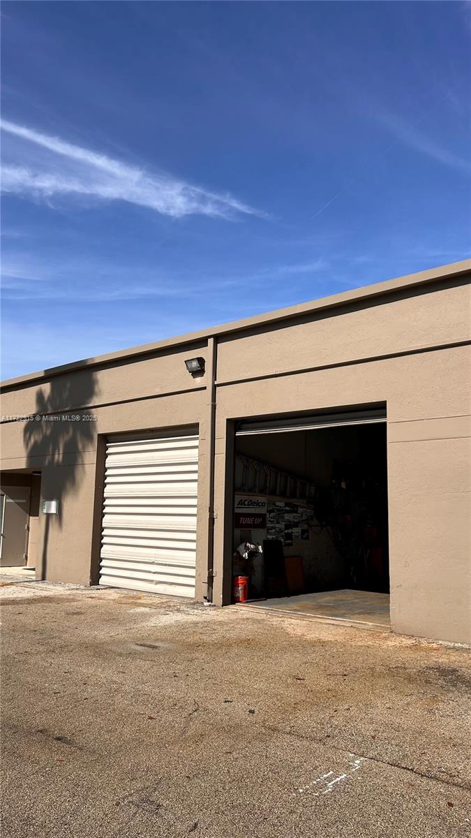 A11722915 Property Photo