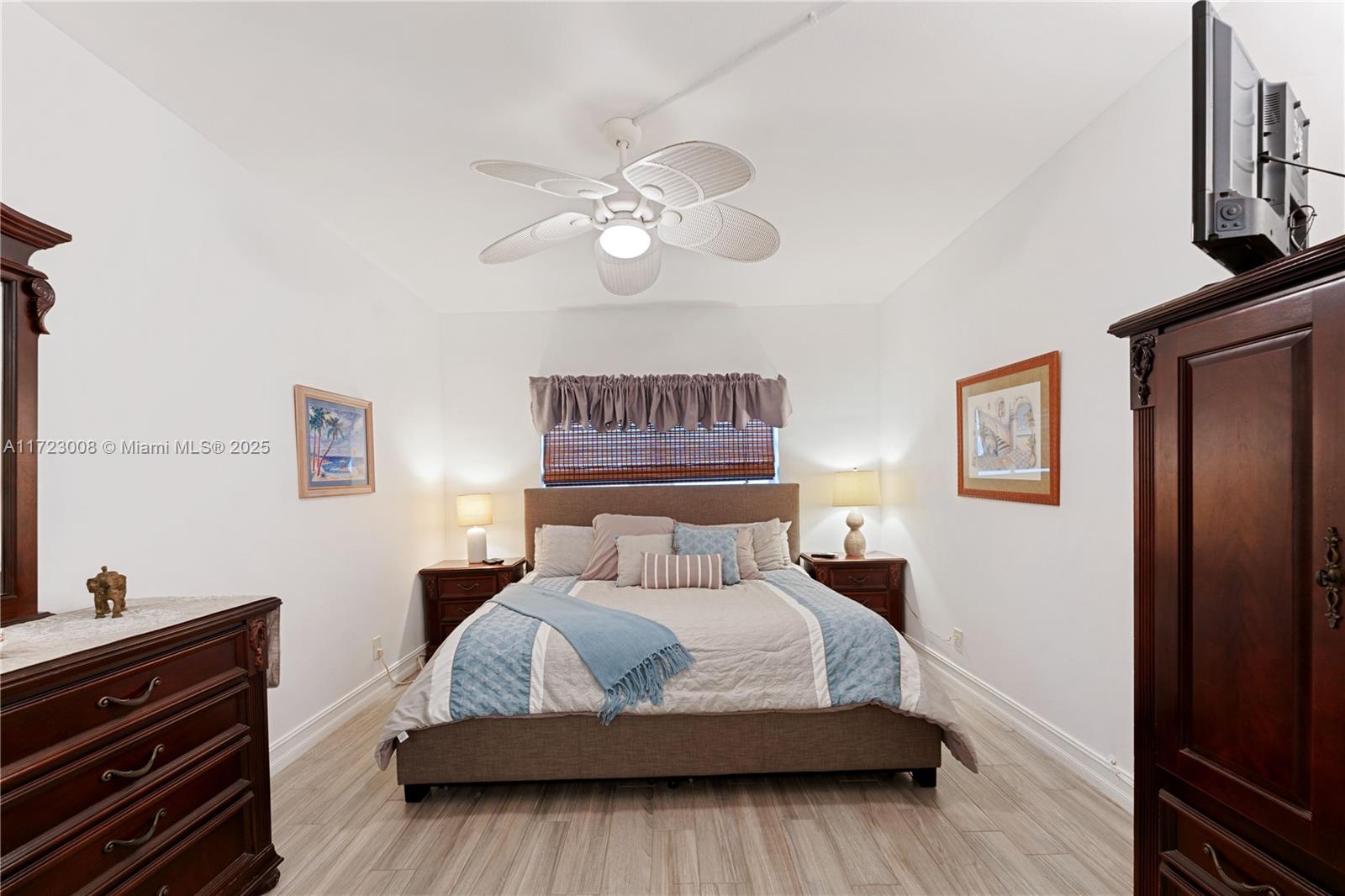 1300 N Ocean Blvd 102 Property Photo 15