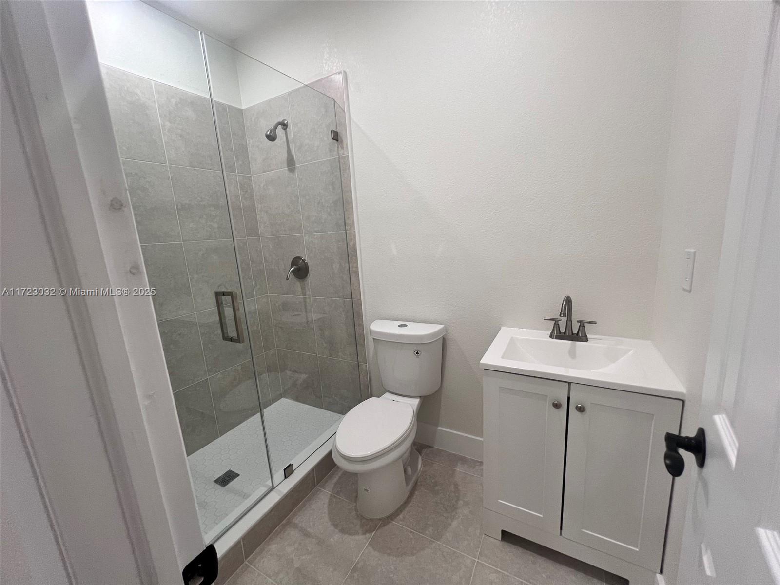 1031 Ne 17th Ter 0 Property Photo 18
