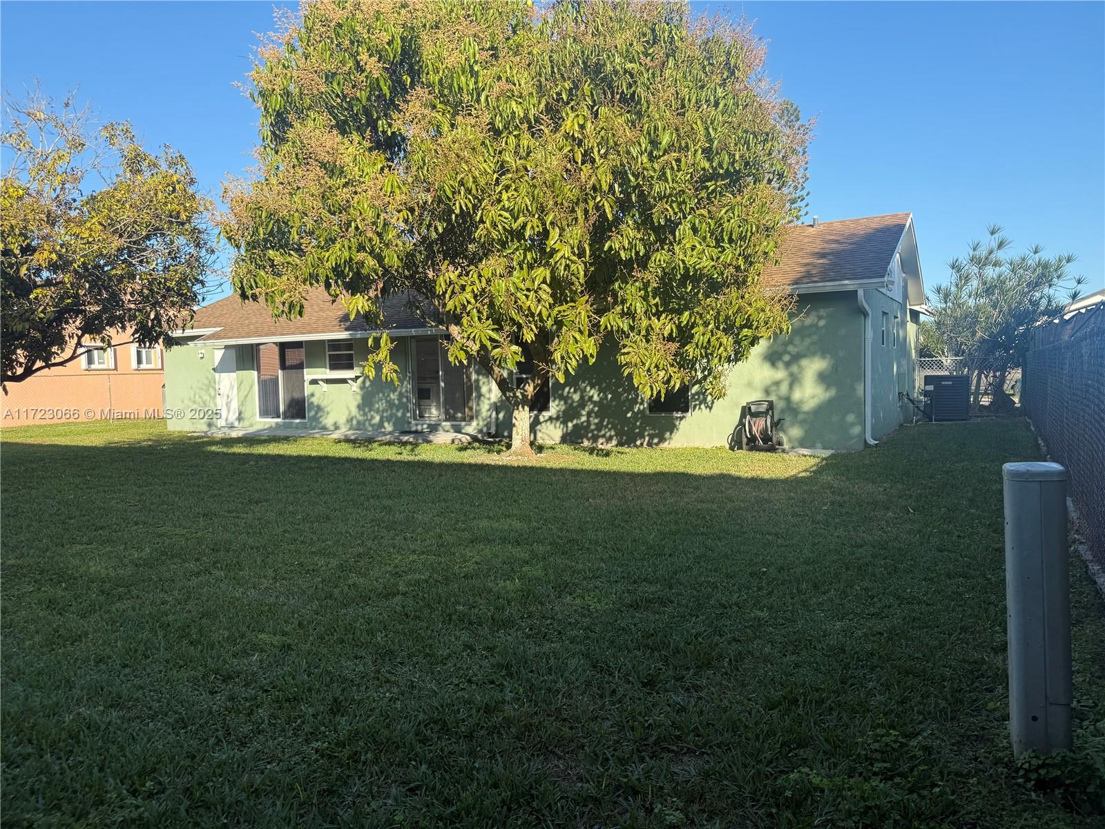28120 Sw 138 Ct Property Photo 19