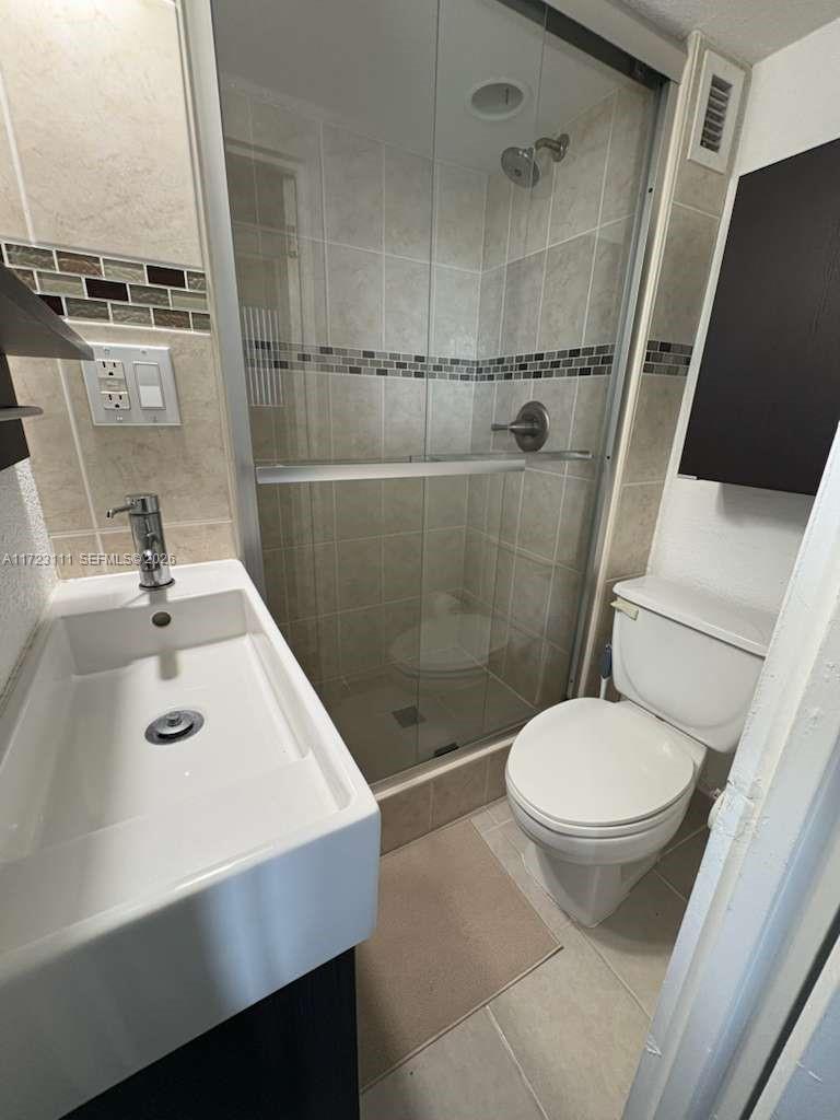 4001 S Ocean Dr 10d Property Photo 24