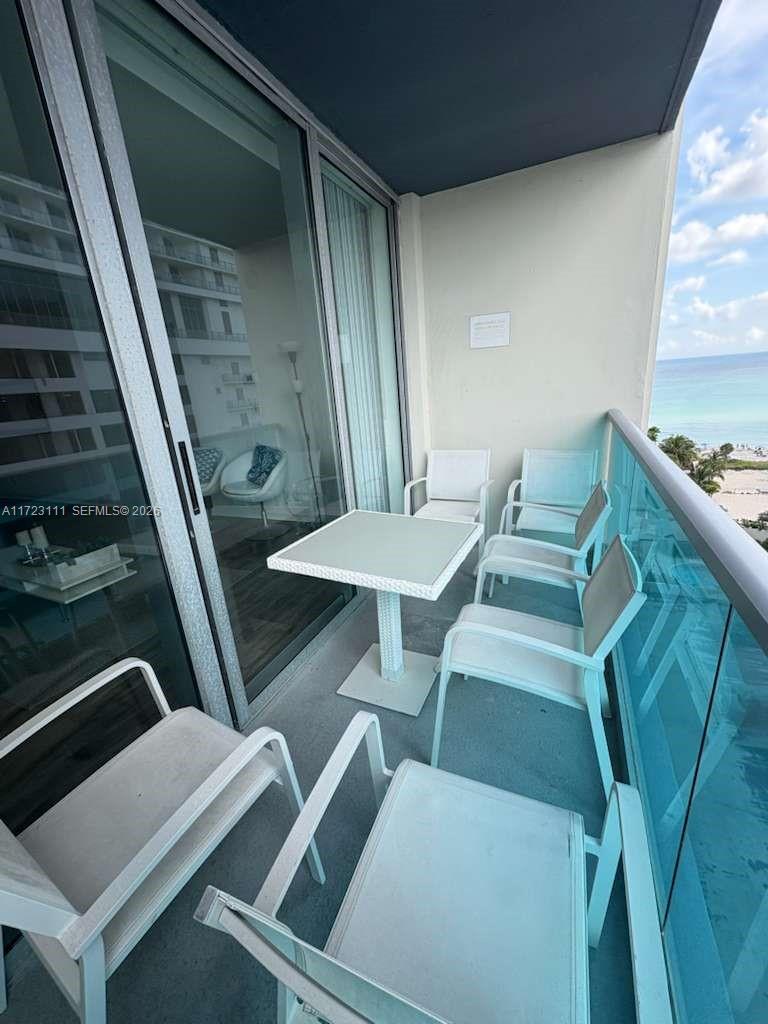 4001 S Ocean Dr 10d Property Photo 32