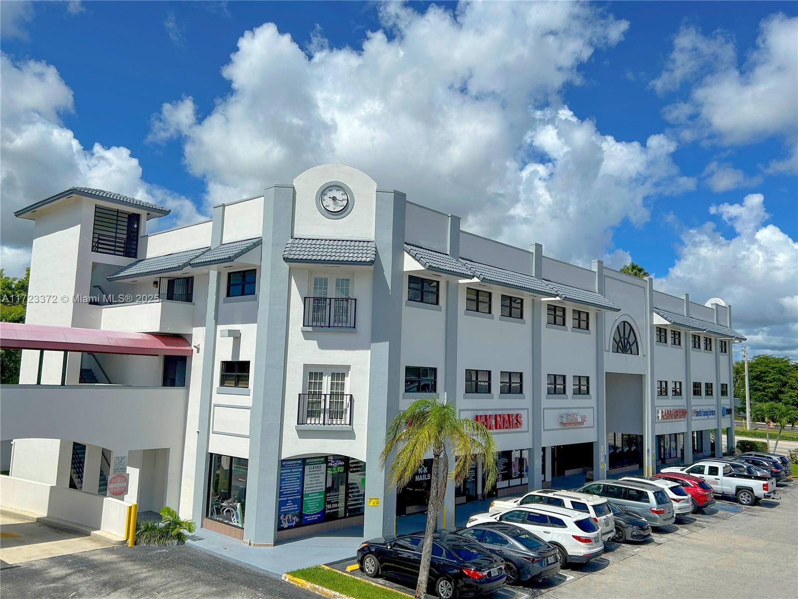 A11723372 Property Photo 1