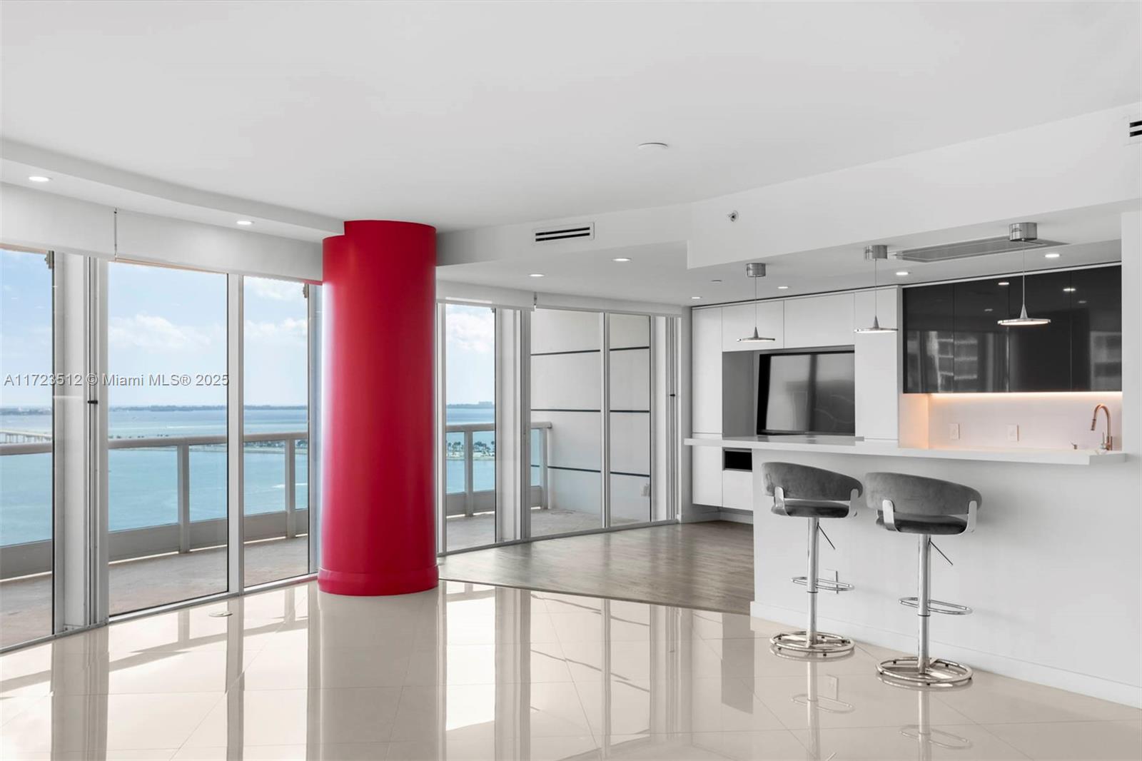 2127 Brickell Ave 1701 Property Photo 5