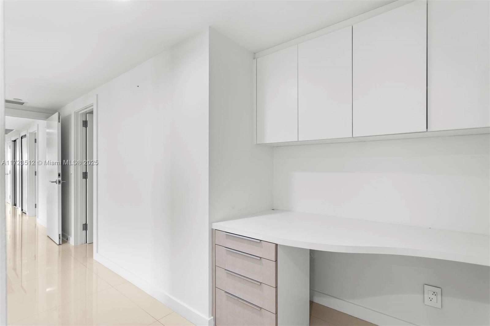 2127 Brickell Ave 1701 Property Photo 21