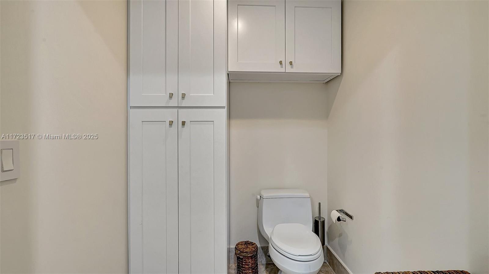17001 Collins Ave 2106 Property Photo 26
