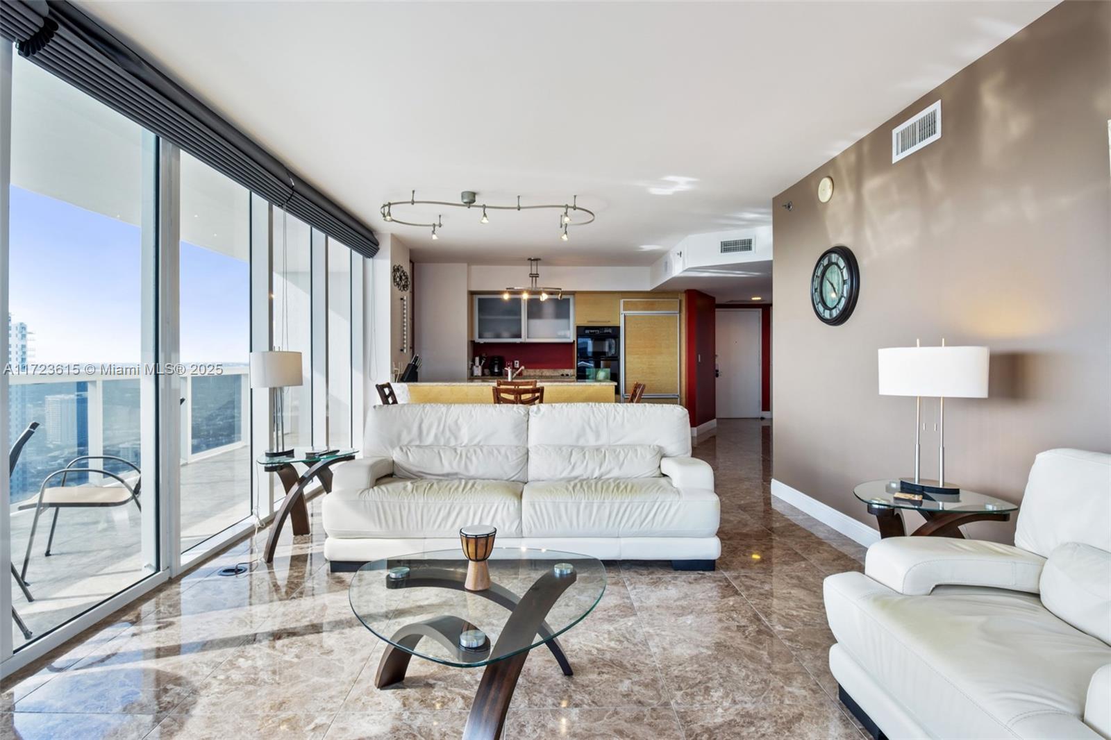 1830 S Ocean Dr 4406 Property Photo 3