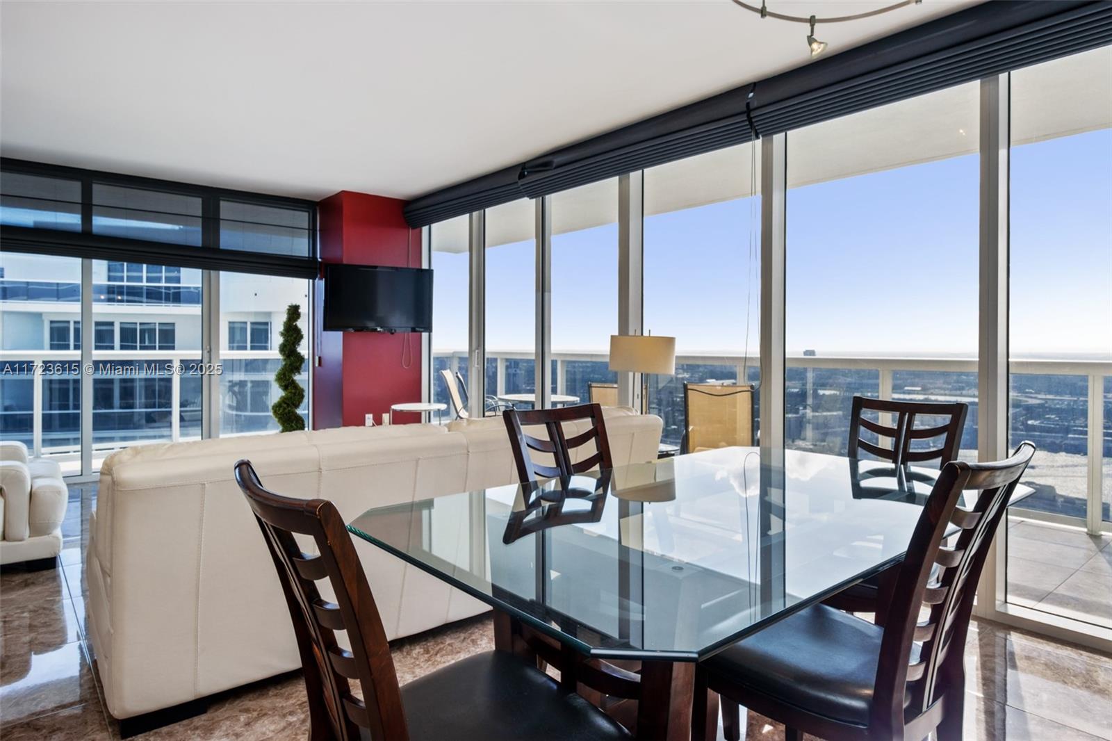1830 S Ocean Dr 4406 Property Photo 8