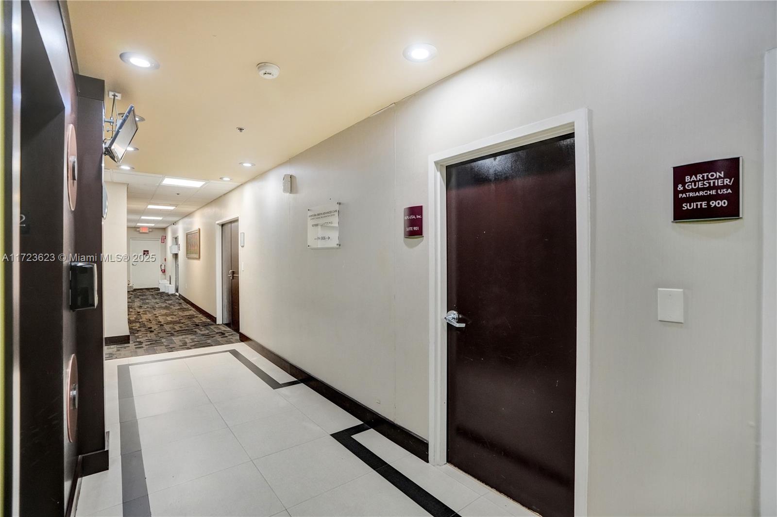 12550 Biscayne Blvd 900 Property Photo 22