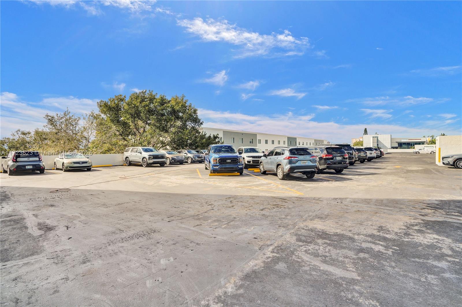 12550 Biscayne Blvd 900 Property Photo 24