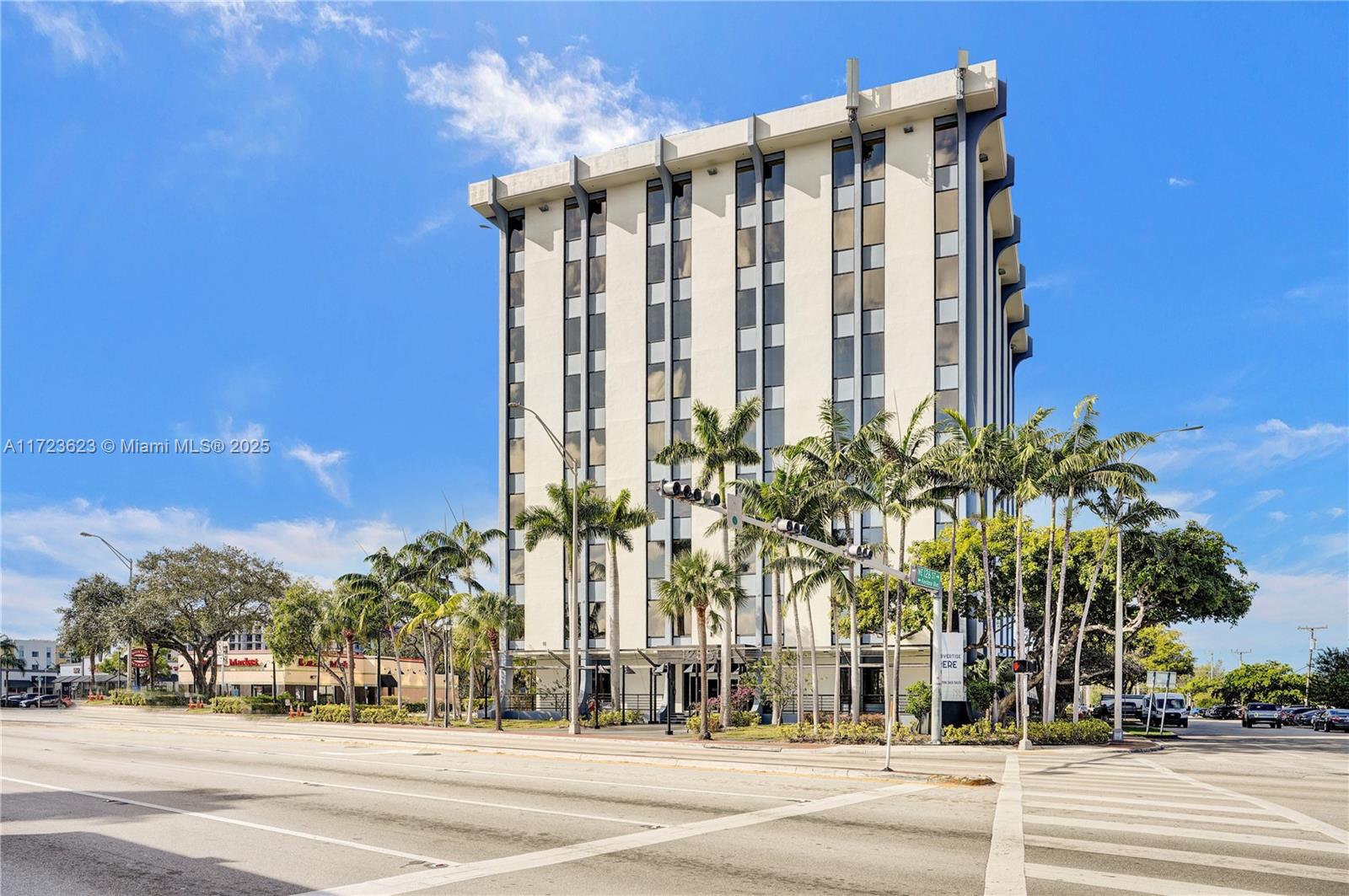 12550 Biscayne Blvd 900 Property Photo 28