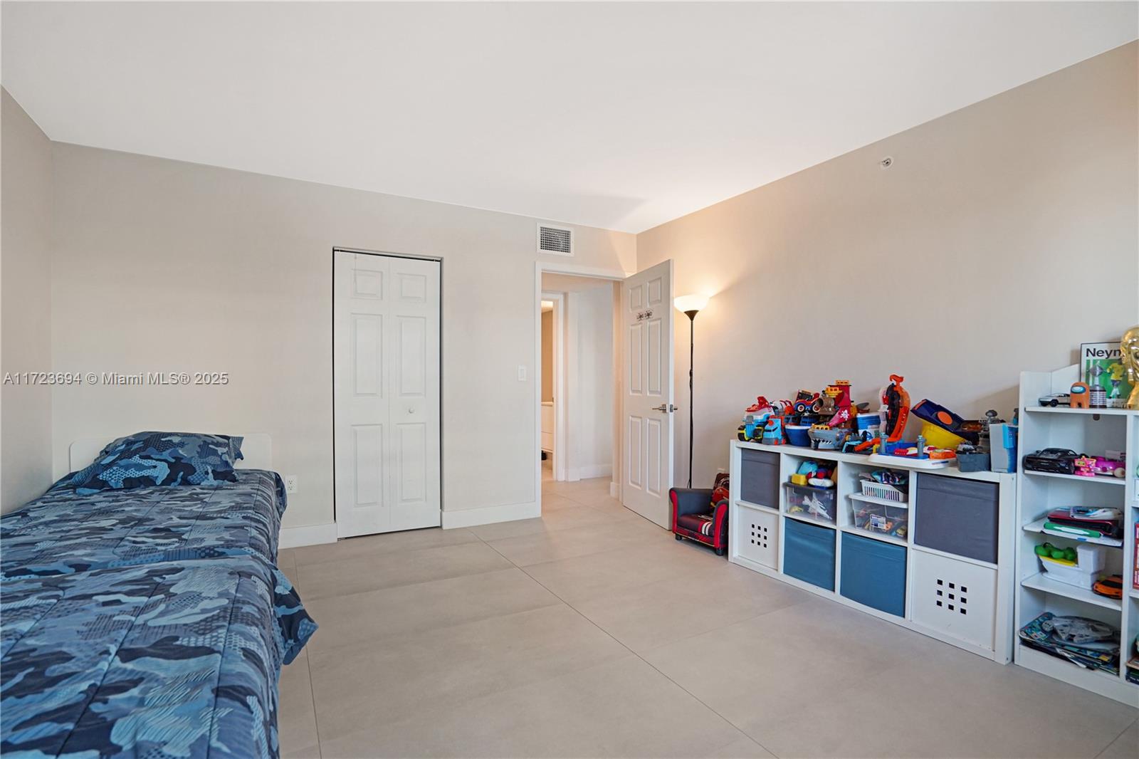 1155 Brickell Bay Dr 704 Property Photo 36