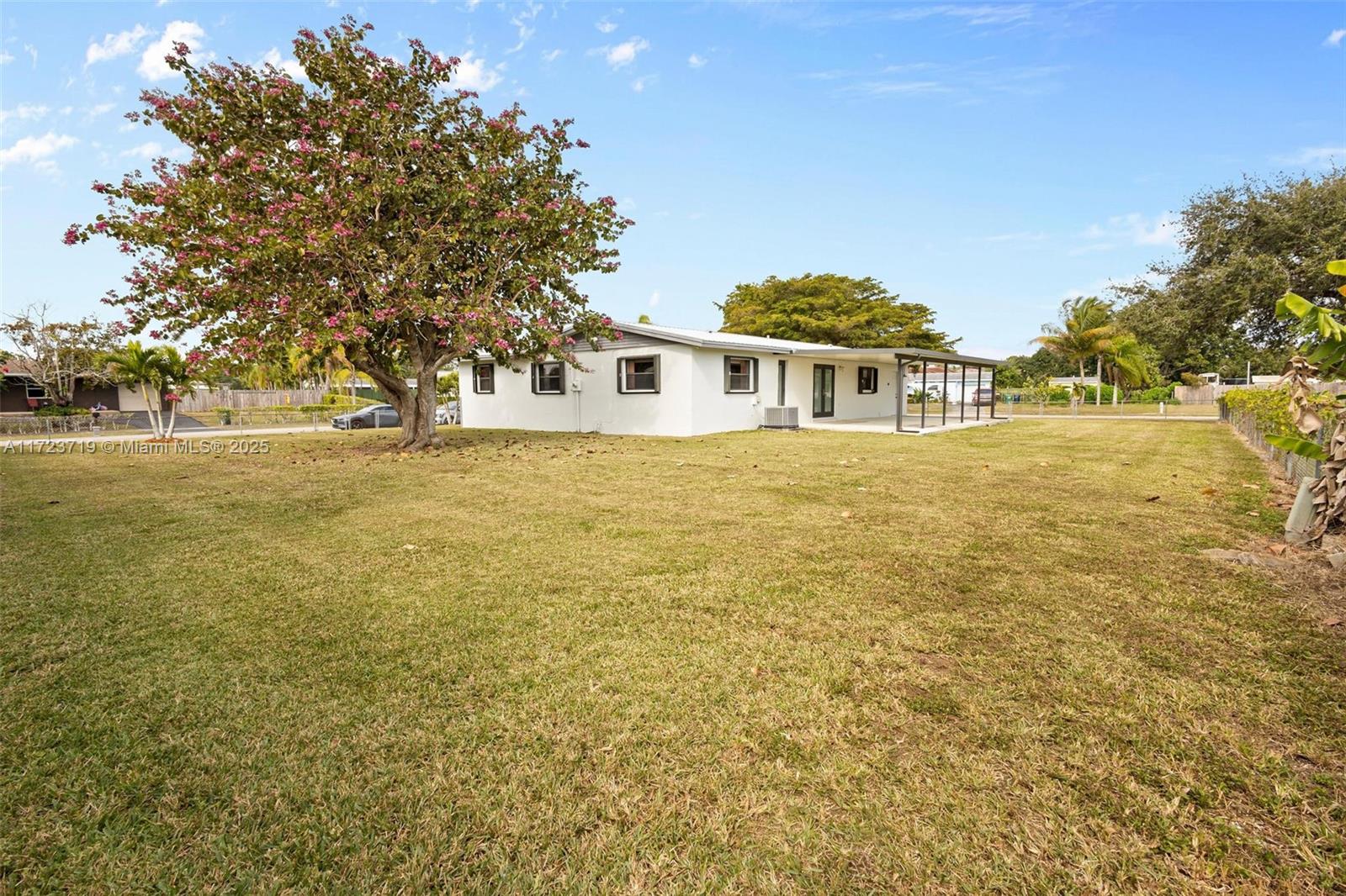 27661 Sw 162nd Ct Property Photo 10