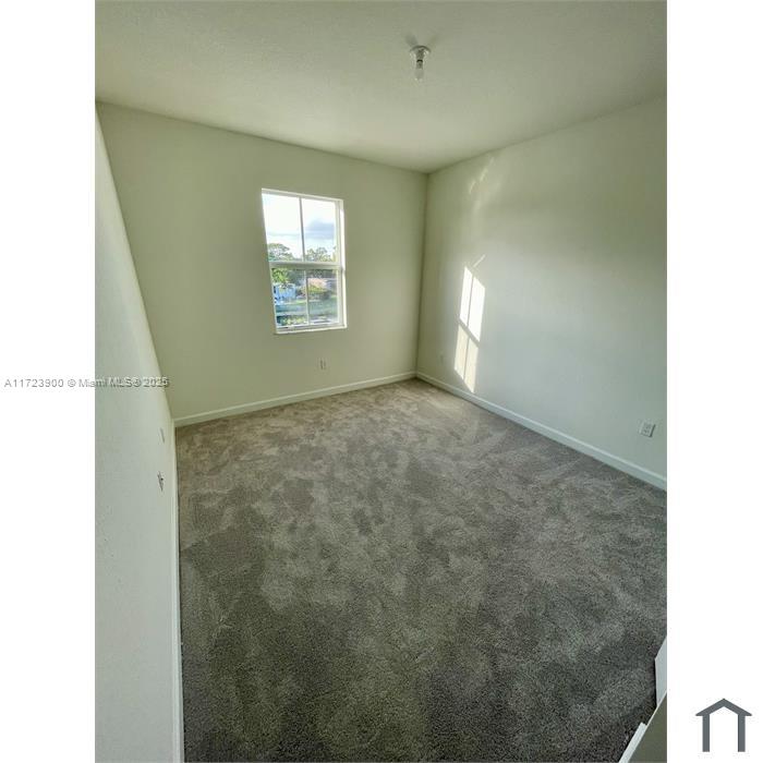 2663 Se 28 Dr Property Photo 9