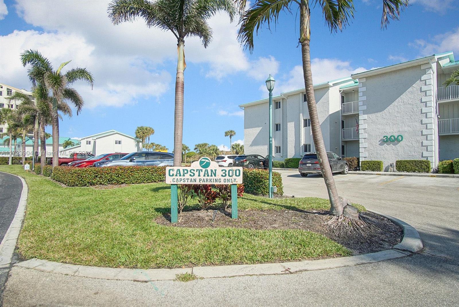 2400 S Ocean Dr 321 Property Photo 3