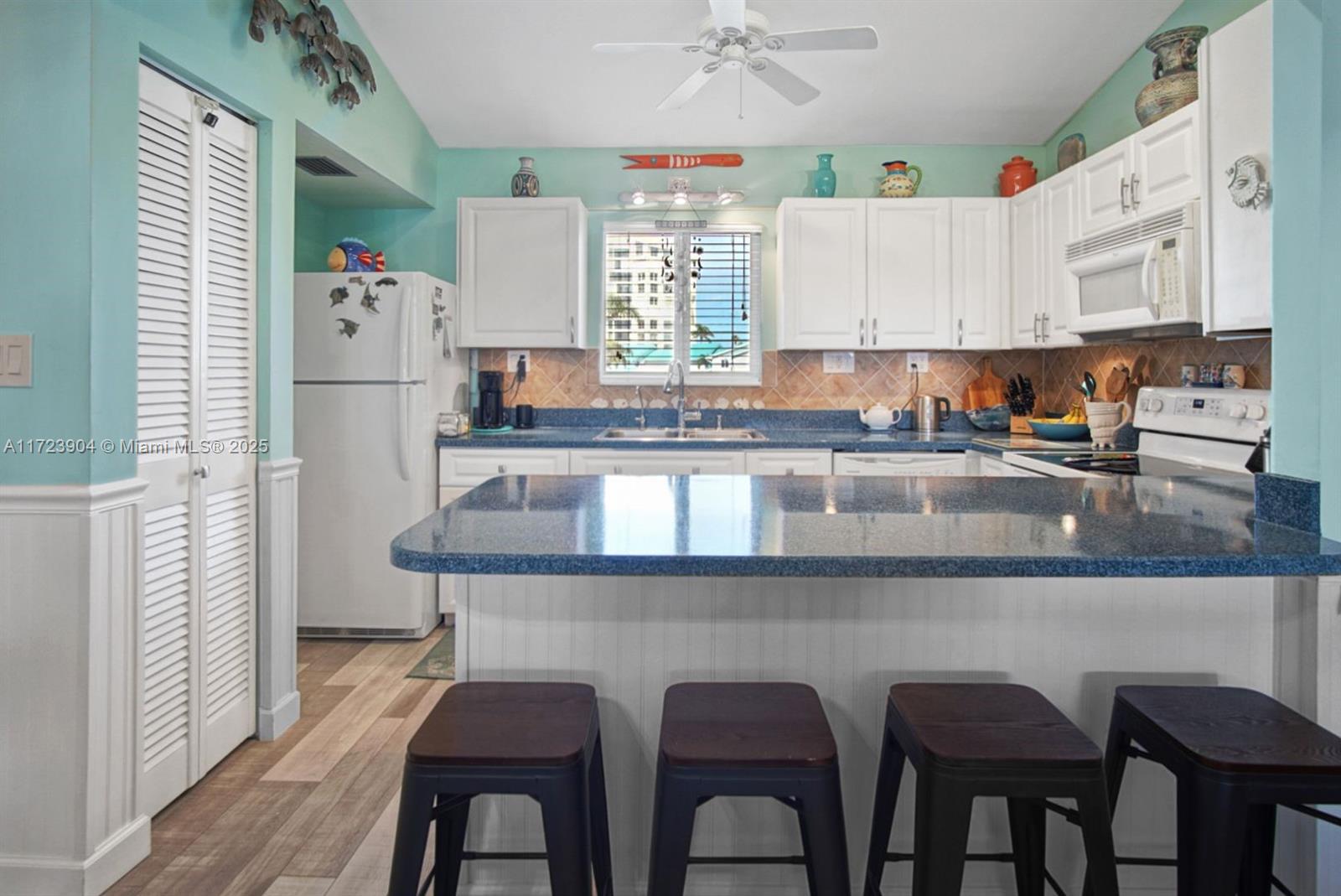 2400 S Ocean Dr 321 Property Photo 12