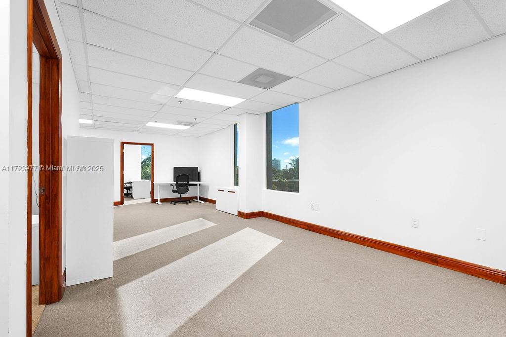 12550 Biscayne Blvd 304b Property Photo 19