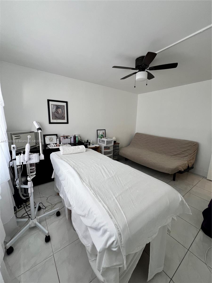 408 Lakeview Dr 102 Property Photo 7