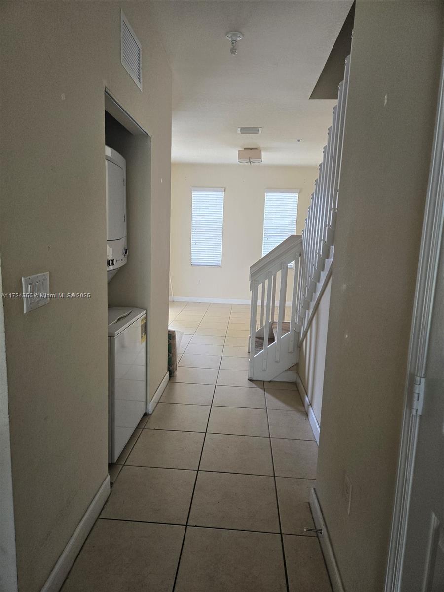 132 Se 28th Pl 5 Property Photo 15