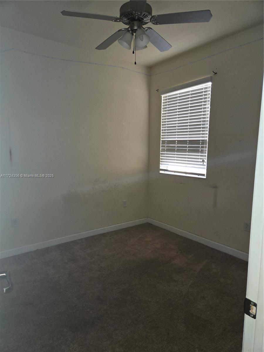 132 Se 28th Pl 5 Property Photo 22